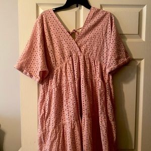 Never worn before pink dress- large